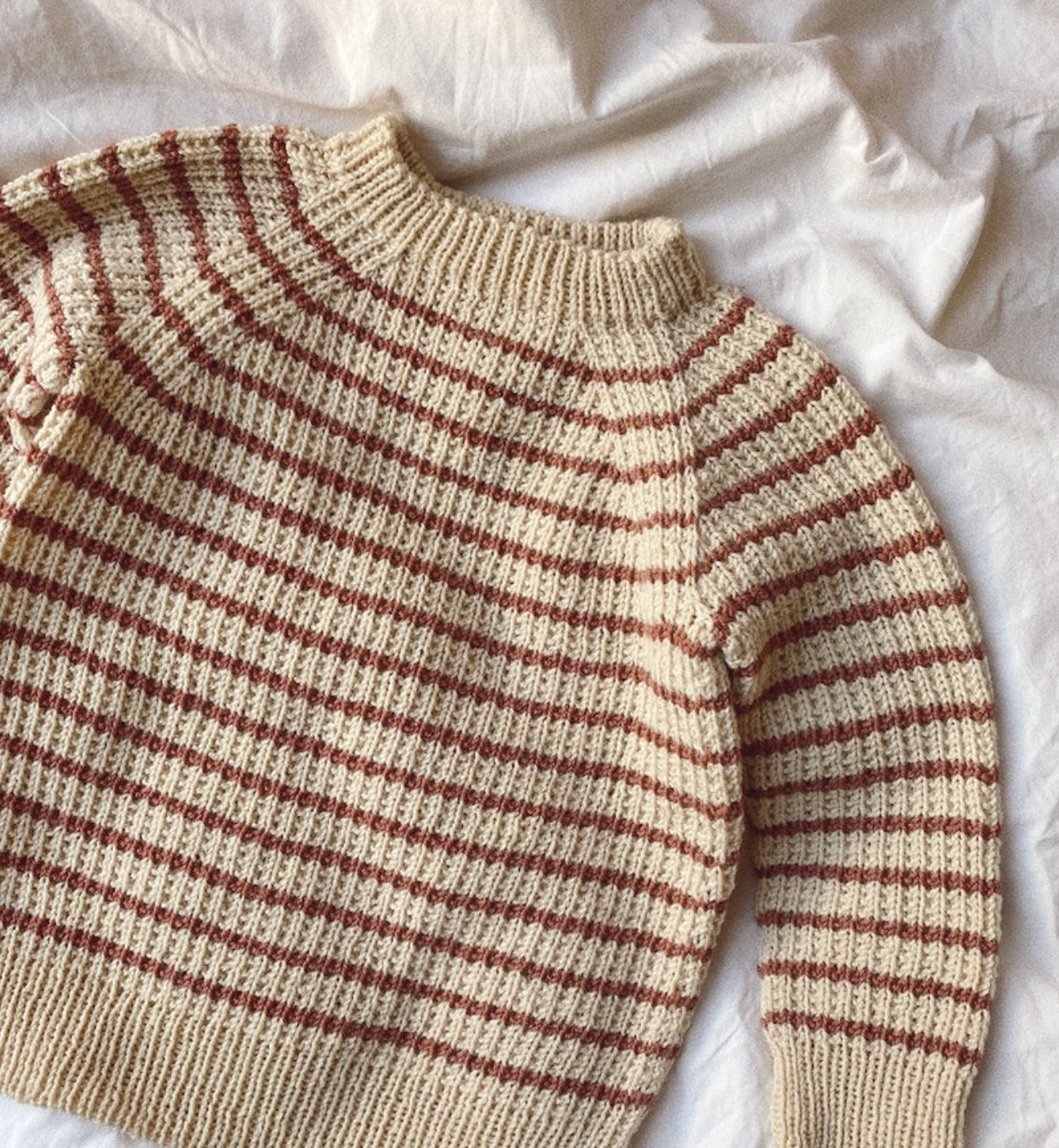 Friday Sweater - Mini