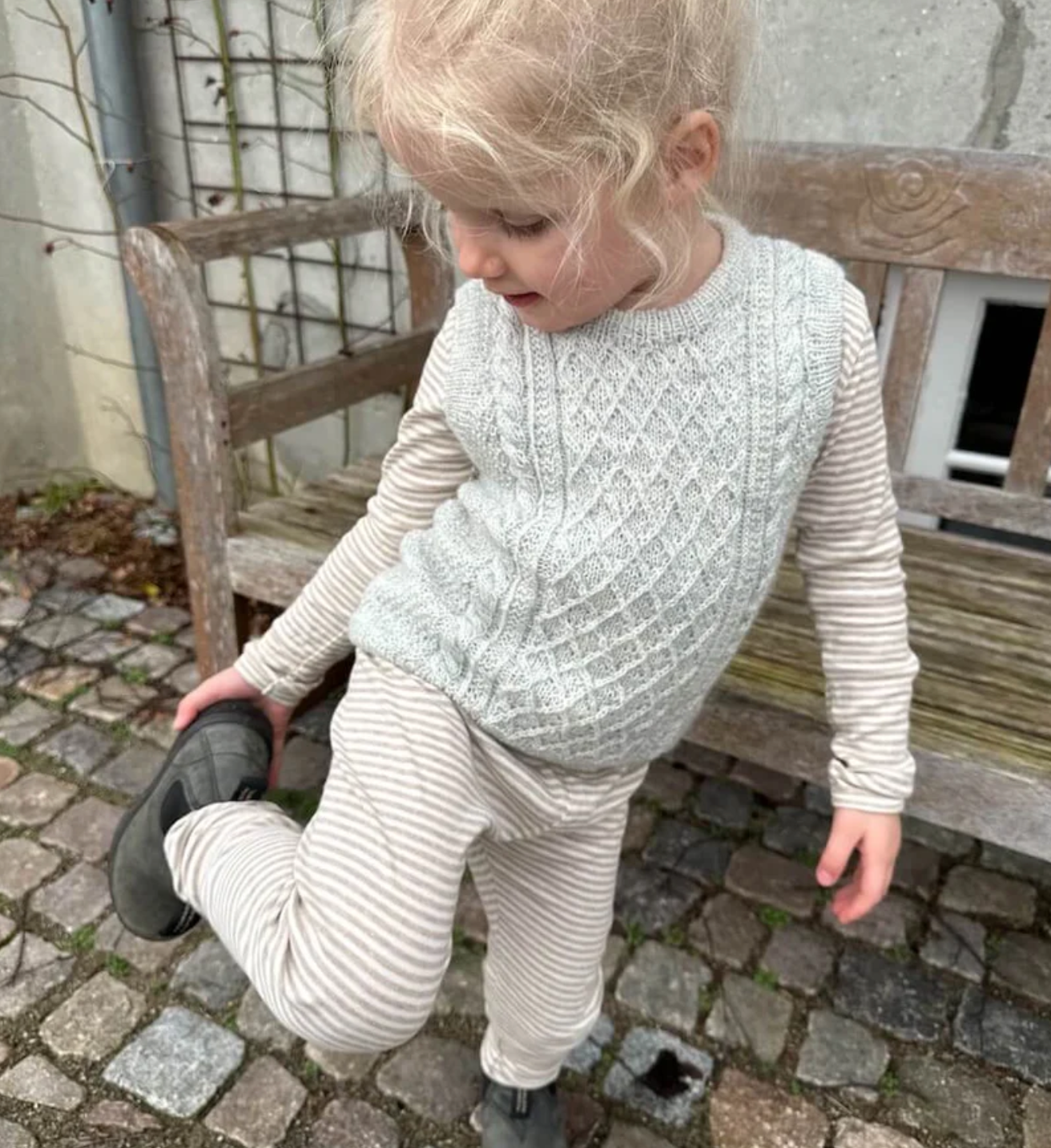 Moby Slipover - Mini